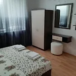 Apartament Azuro Sunny 3*