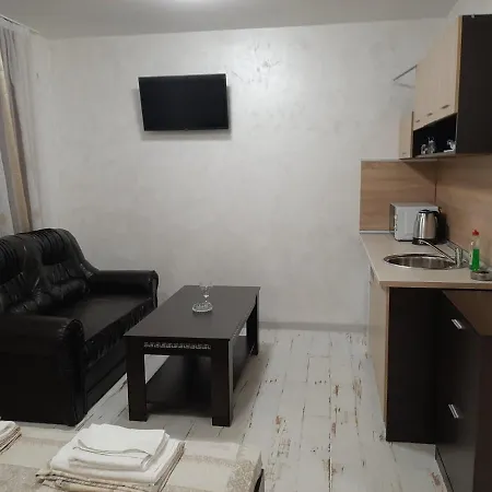Apartmán Azuro Sunny 3*