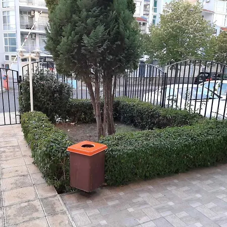 Azuro Sunny Apartment 3*