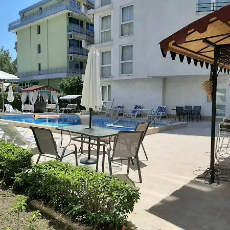 Apartment Azuro Sunny