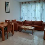 Azuro Sunny Апартамент 3*